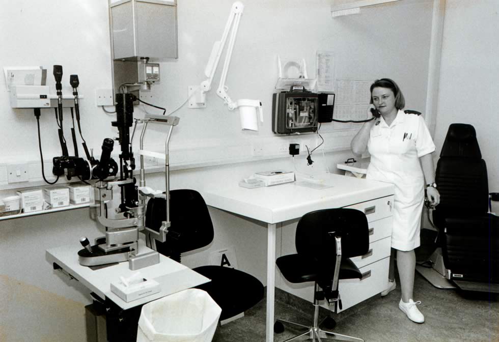 Accident & Emergency Department, 1990s